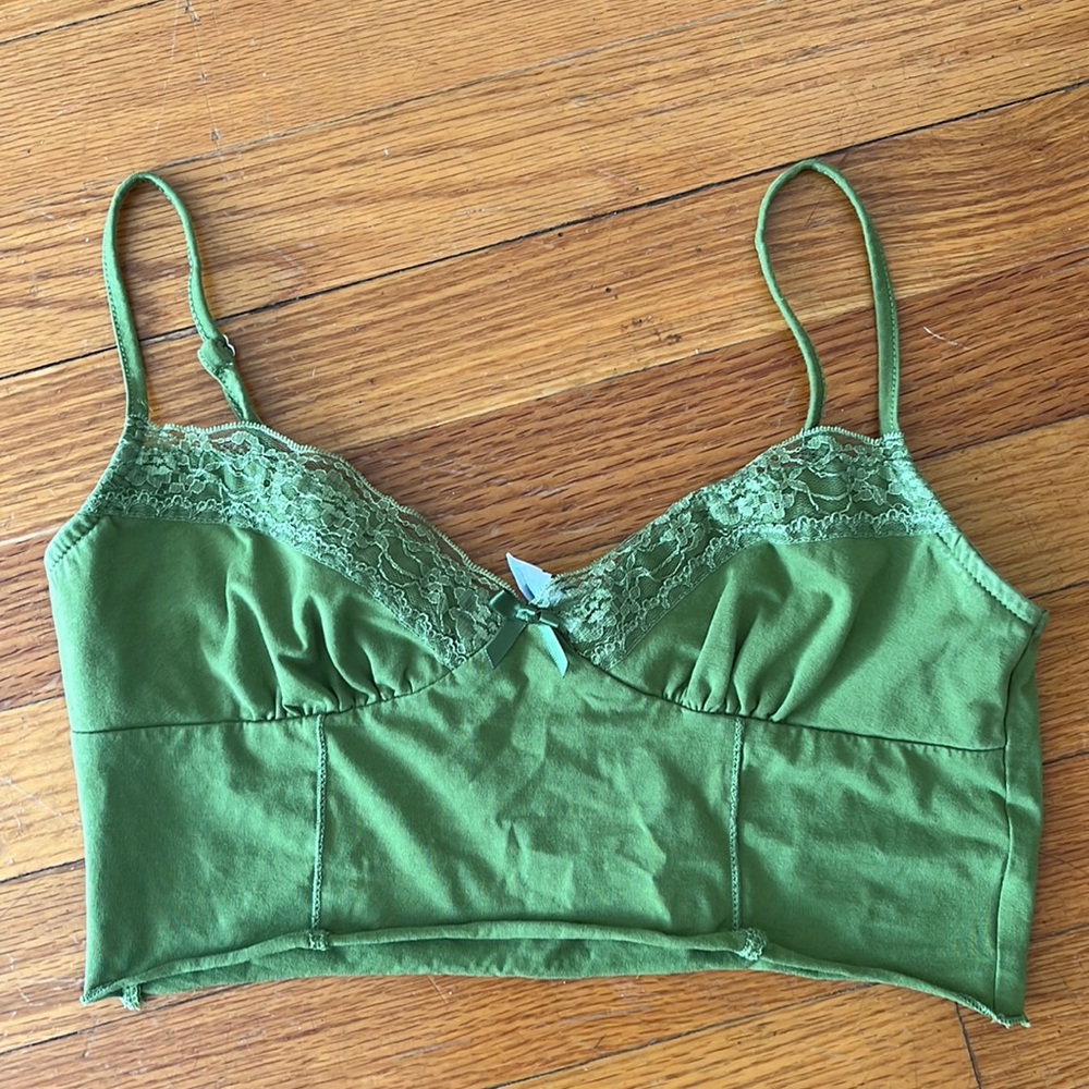 Princess Polly, Dark Green lace crop top.